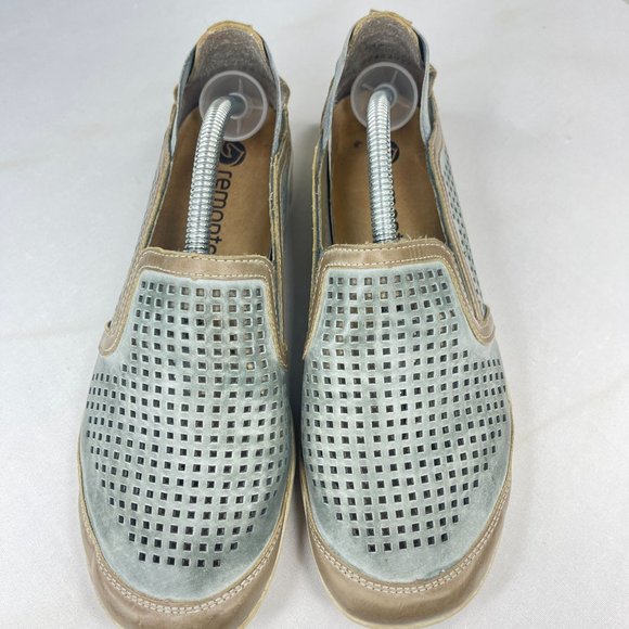 REMONTE Womens 38 (US 7.5-8) Liv 25 Blue Perforated Leather Loafer Flats Comfort - Picture 2 of 9